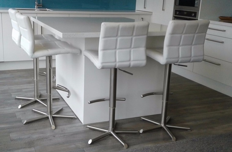 kitchen bar stools 01